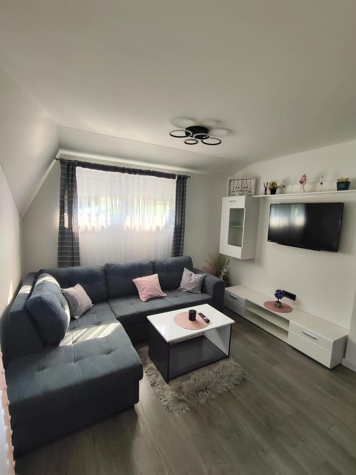 Apartamento Happy Moments 1 Gornje Jesenje Exterior foto