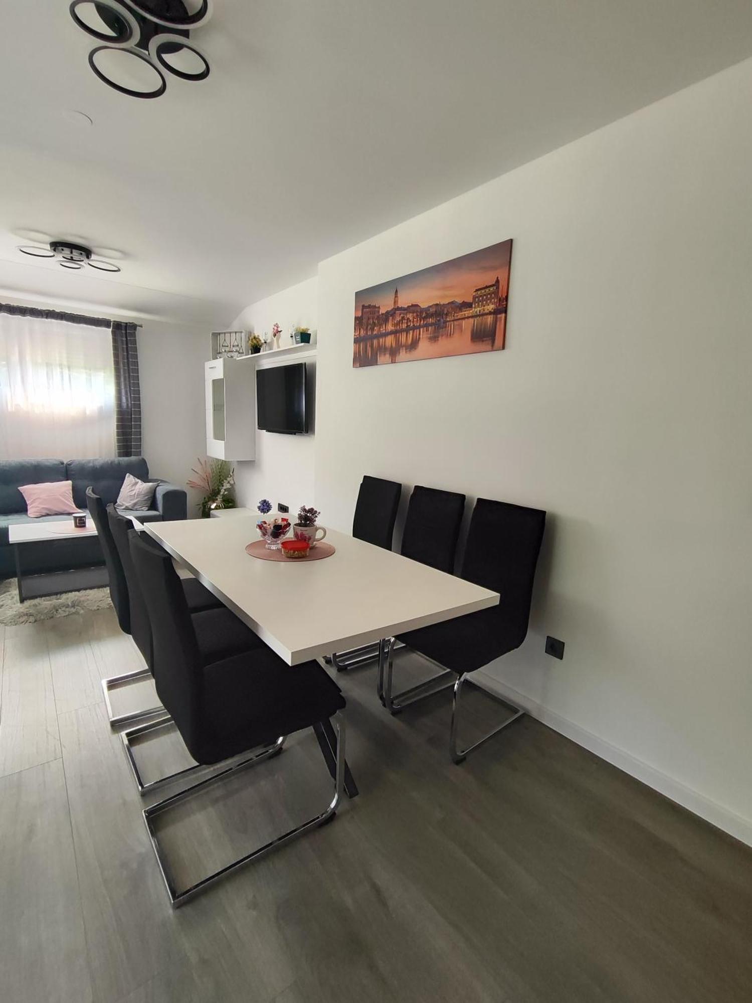 Apartamento Happy Moments 1 Gornje Jesenje Exterior foto